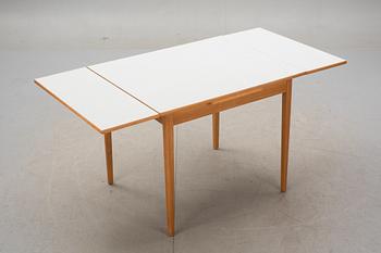 BORD OCH STOLAR, 4 st, "Virrvarr", Sigvard Bernadotte och Nesto, Nässjö stolfabrik.