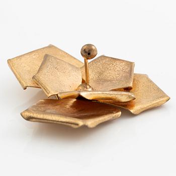 Tapio Wirkkala, brooch, gilded metal, Finland, signed TW.