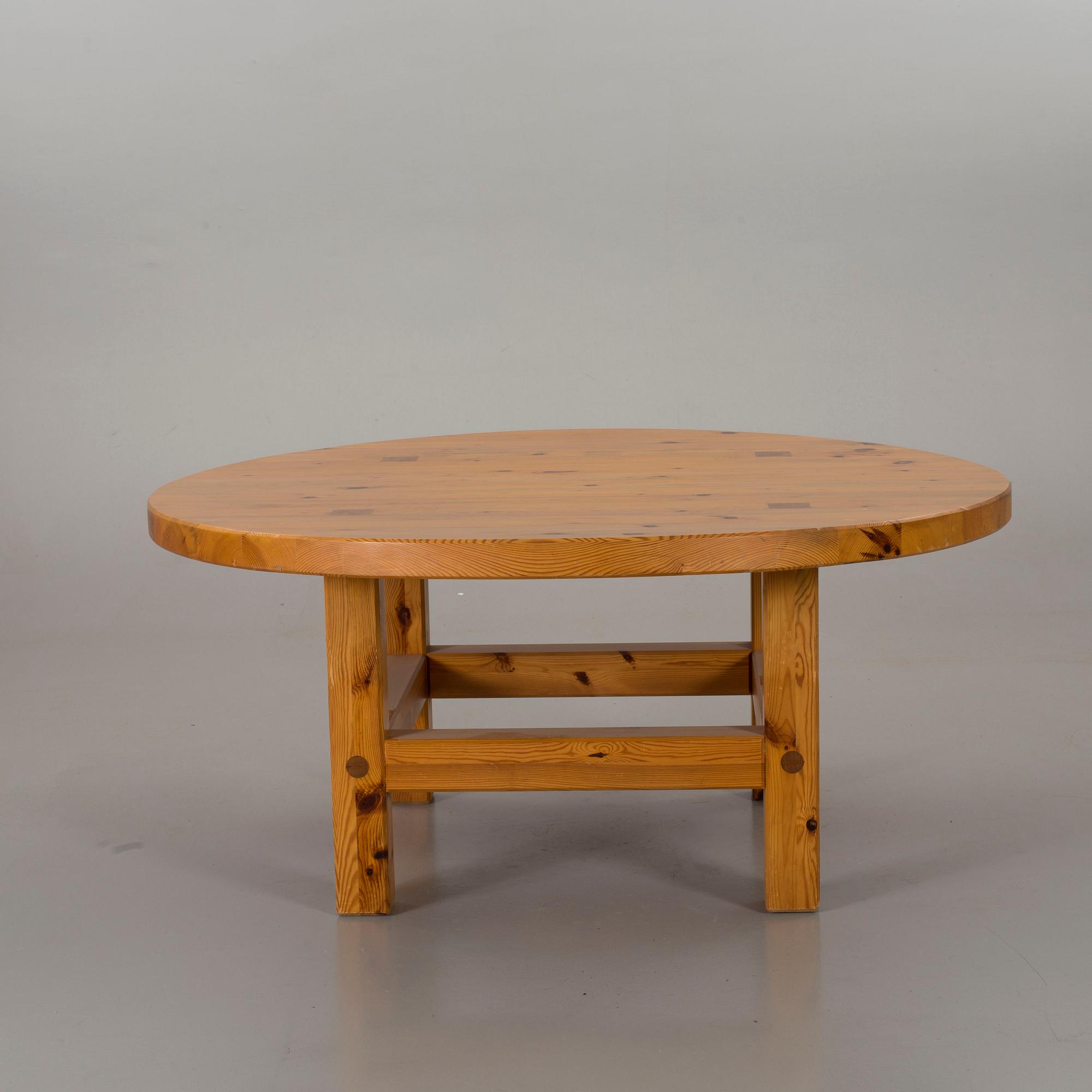 ROLAND WILHELMSSON, matbord  för Karl Andersson & söner, 1970-tal.