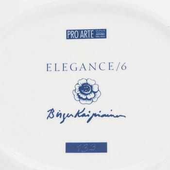 Birger Kaipiainen, A decorative porcelain dish, 'Elegance/6', numbered 133. Pro Arte, Arabia.
