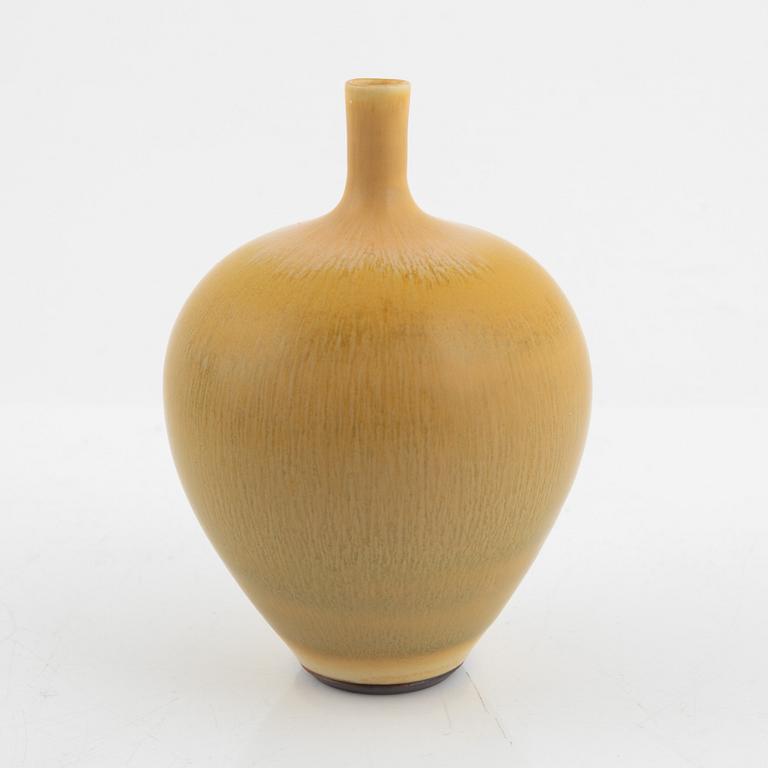 Berndt Friberg, a vase, Gustavsberg Studio, 1976.