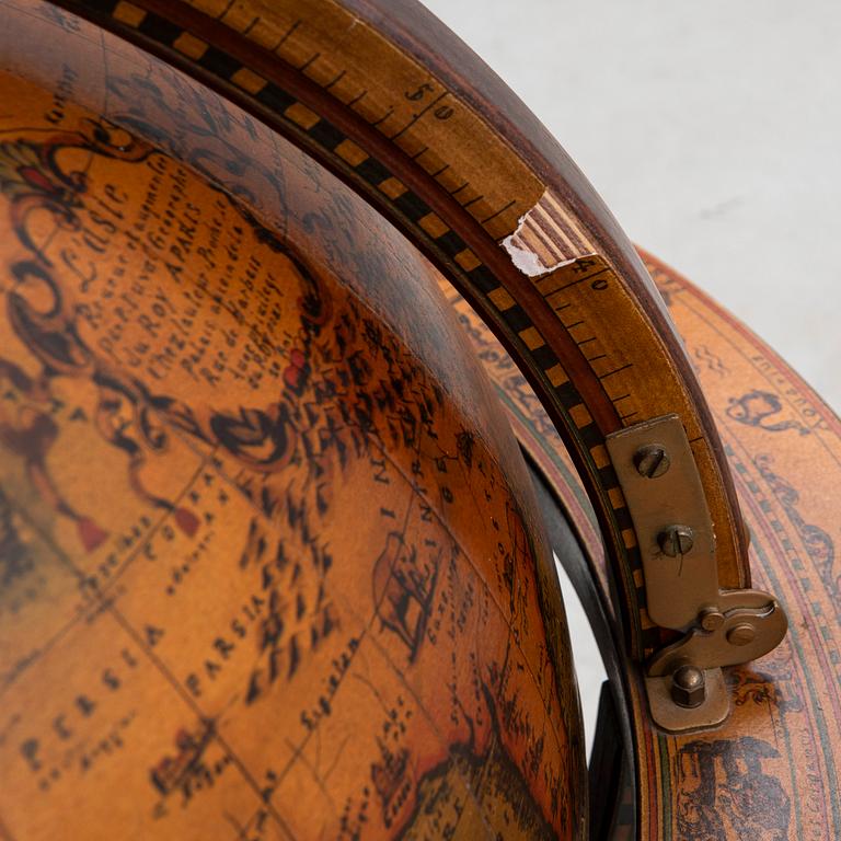 Barglob, late 20th century.