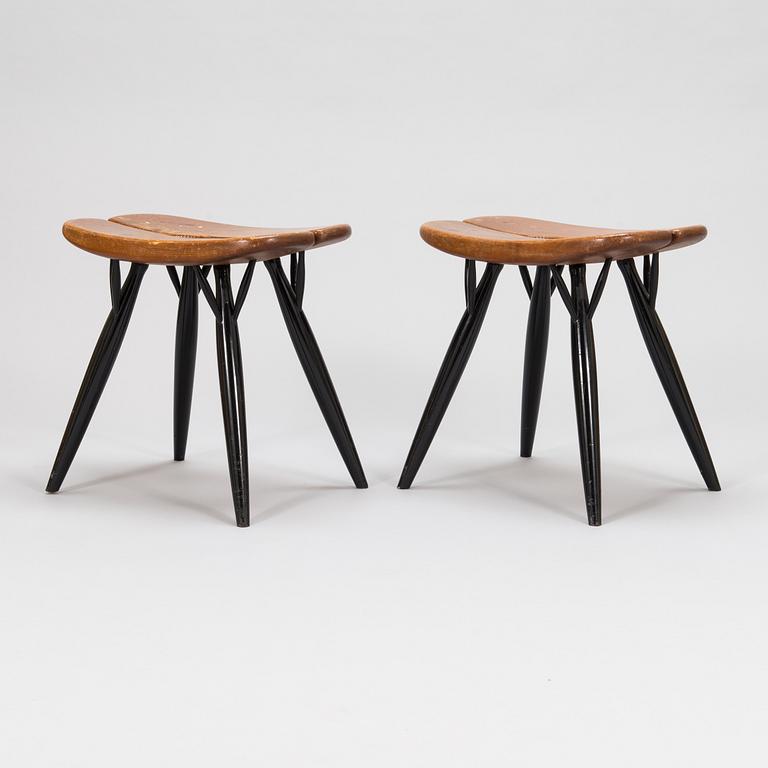 Ilmari Tapiovaara, Two 1960's 'Pirkka' stools for Laukaan Puu.