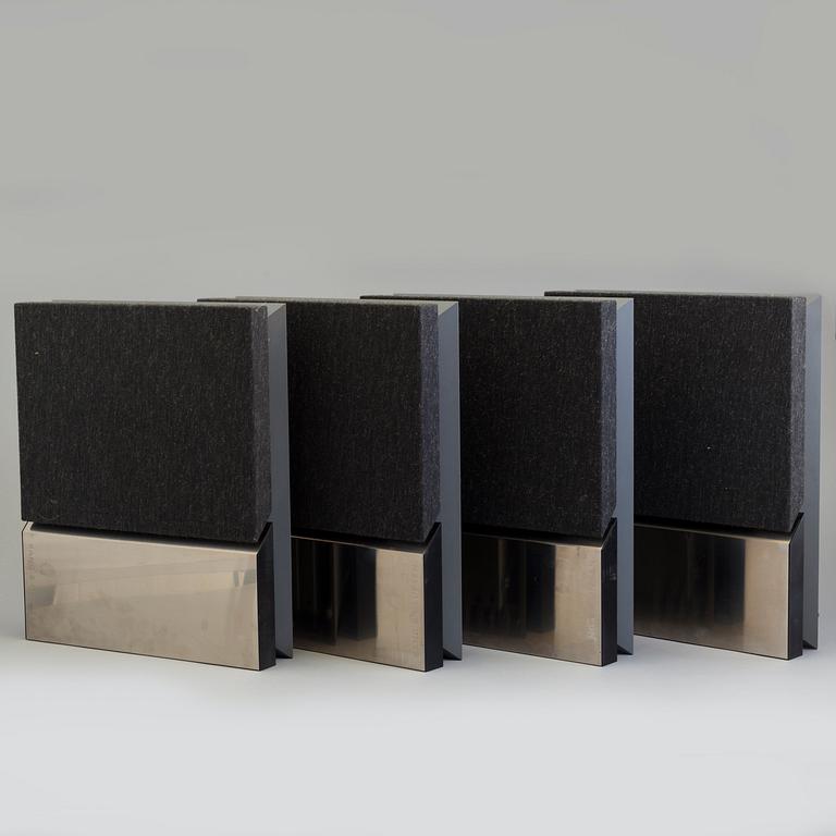 STEREO med tillbehör, "Beocenter 2300", design David Lewis, Bang & Olufsen, Danmark, tillverkad mellan 1991-2000.