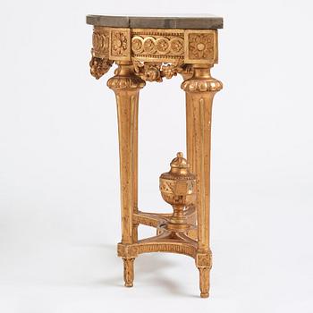 Konsolbord, Stockholmsarbete 1700-talets senare del, Gustavianskt.