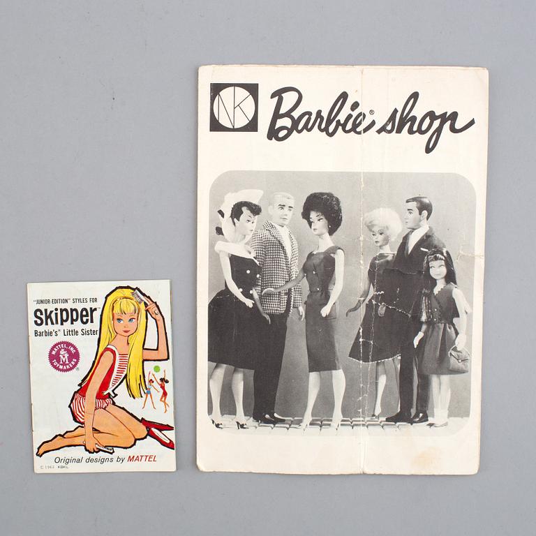 A collection of four Mattel 1960's Barbiedolls with accessories.