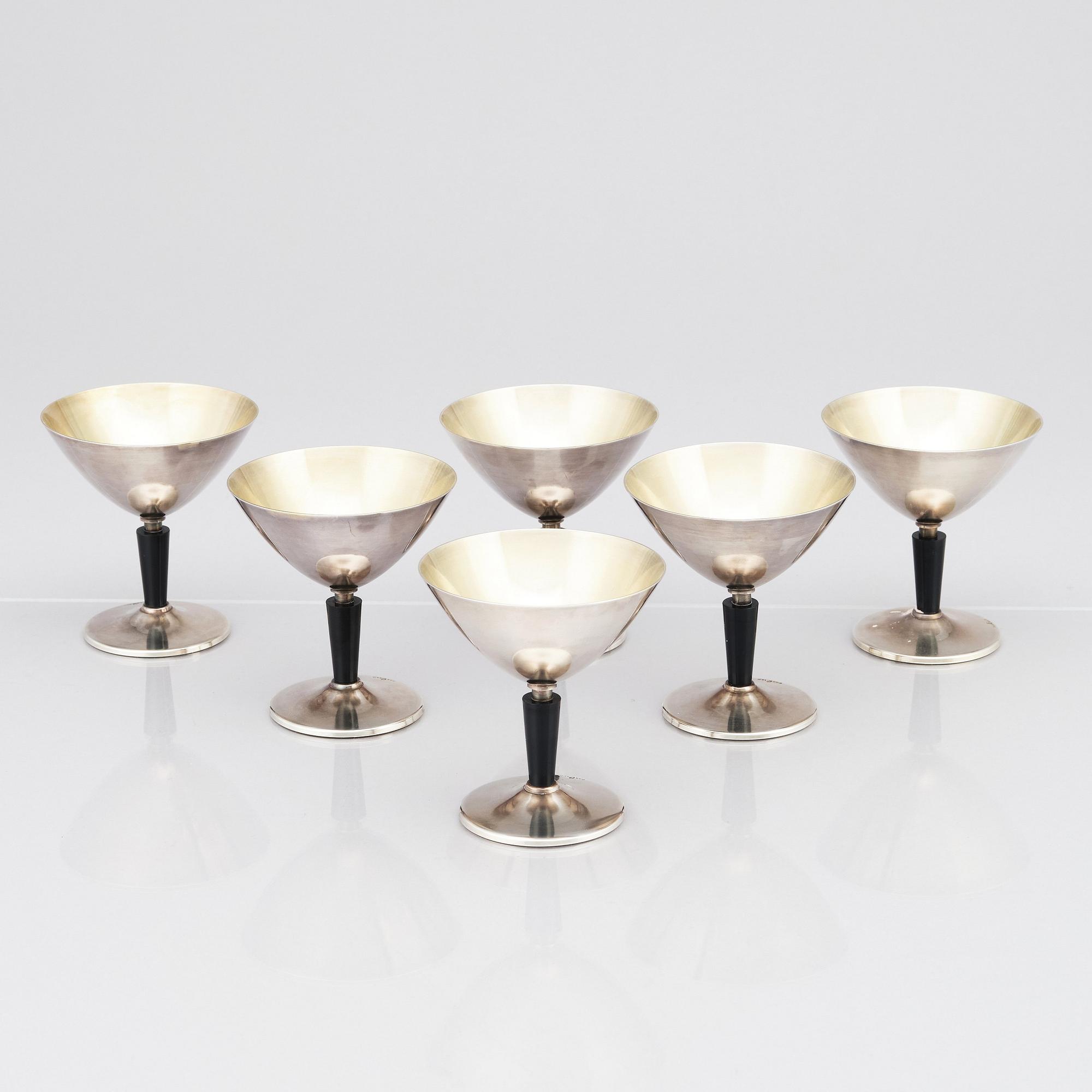 Folke Arström, cocktailset, 8 delar, Guldsmedsaktiebolaget (GAB), Stockholm 1900-talets mitt.