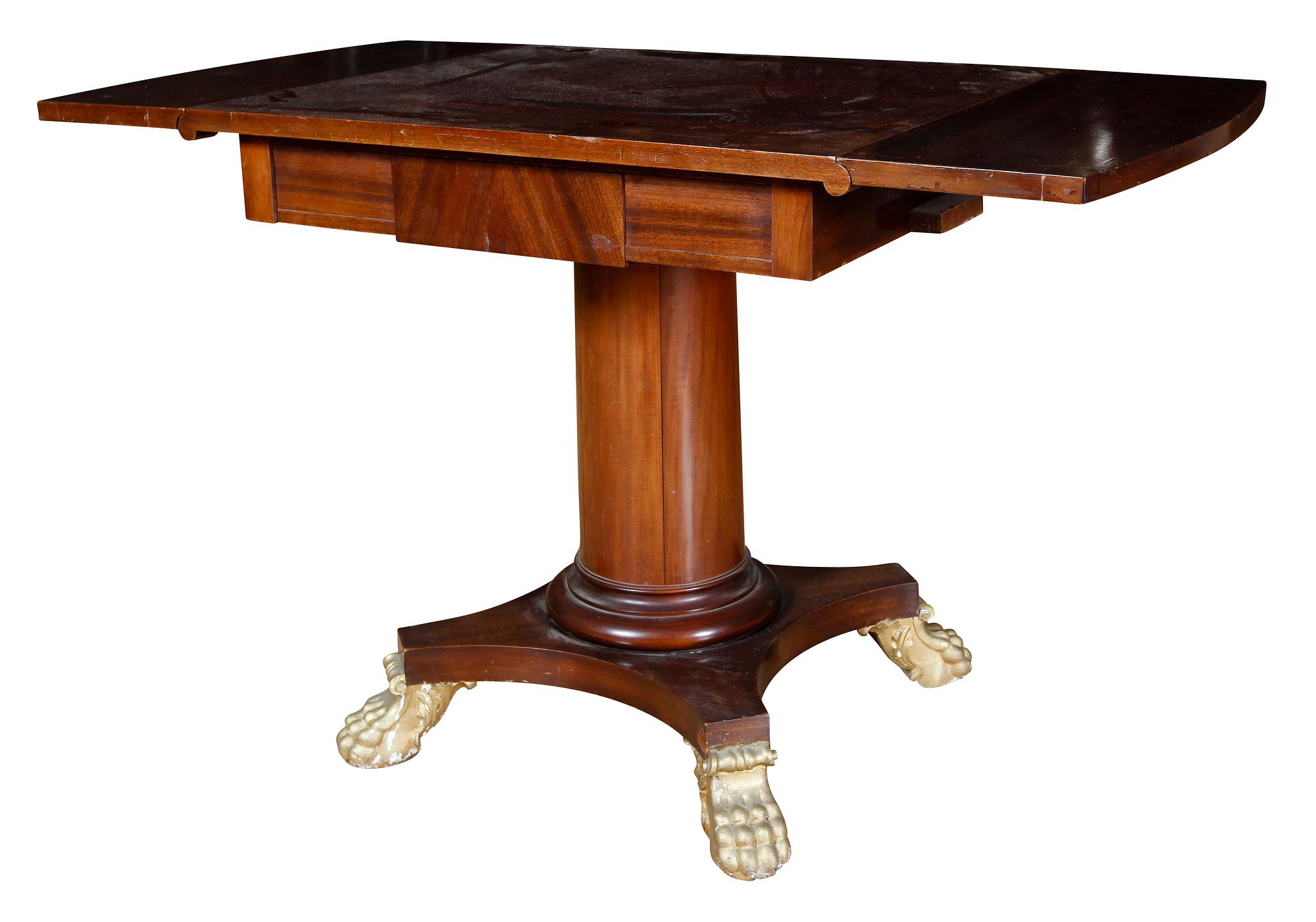 KLAFFBORD, Karl Johansstil, 1900-tal.