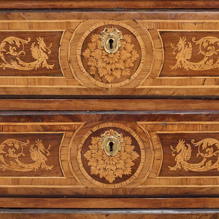 A Italian late 18th century commode.