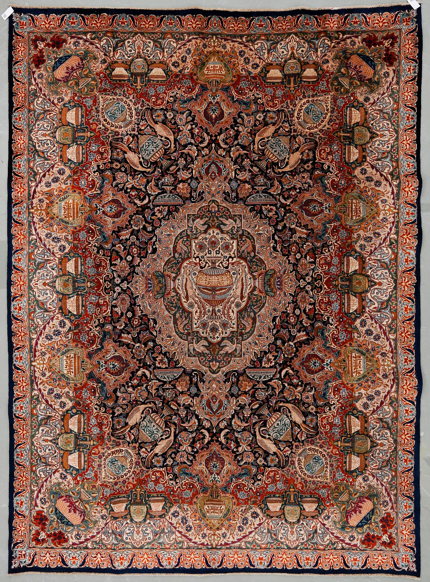 MATTA, figural Kashmar. Ca 402x295 cm.
