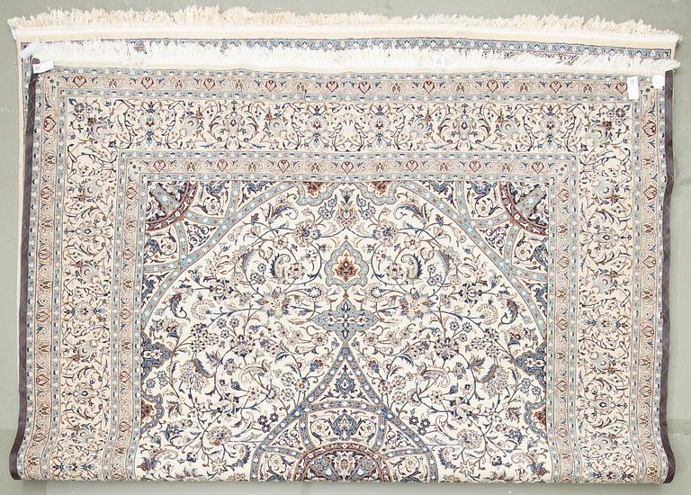 Matta, Nain, 9 LAA, ca 404 x 293 cm.