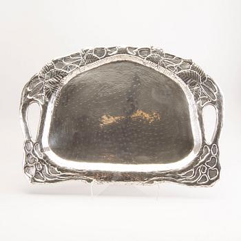 Bricka, Jugend 1900-talets början, Svensk Metall konst AB nysilver.