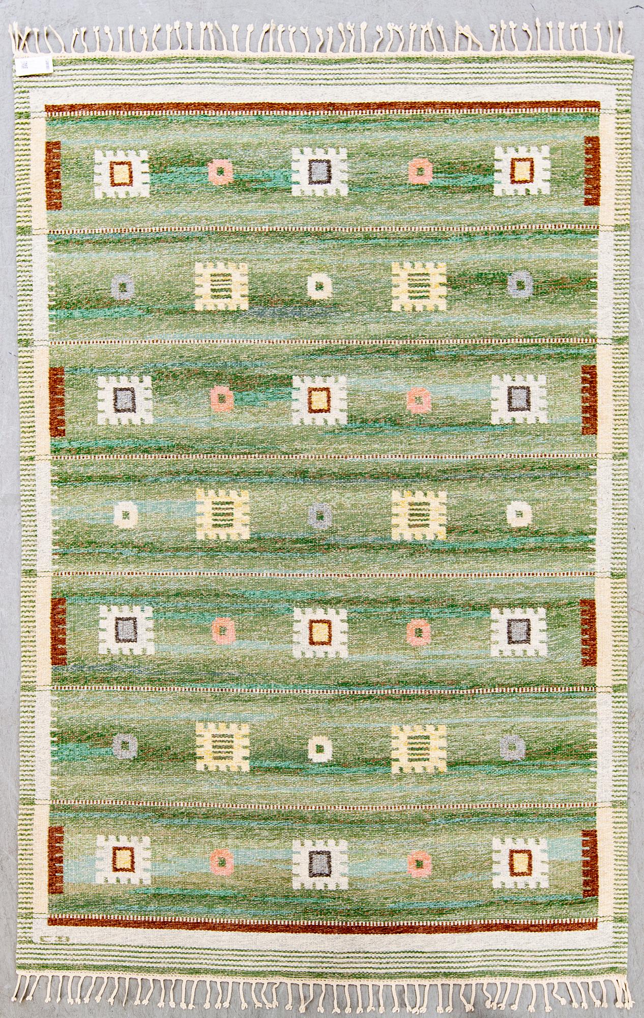 Carl Dangel, matta "Gröna Gullviva" rölakan ca 260 x 178 cm.