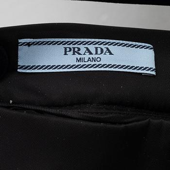 Prada, kjol, storlek 36.