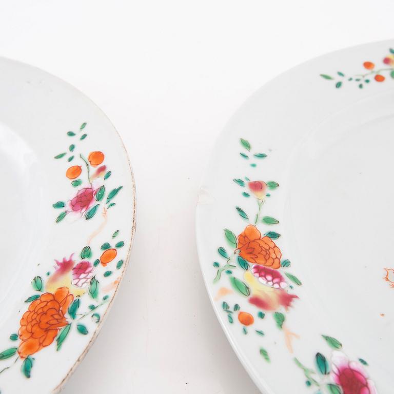 Plates 2 pcs China porcelain 18th century.