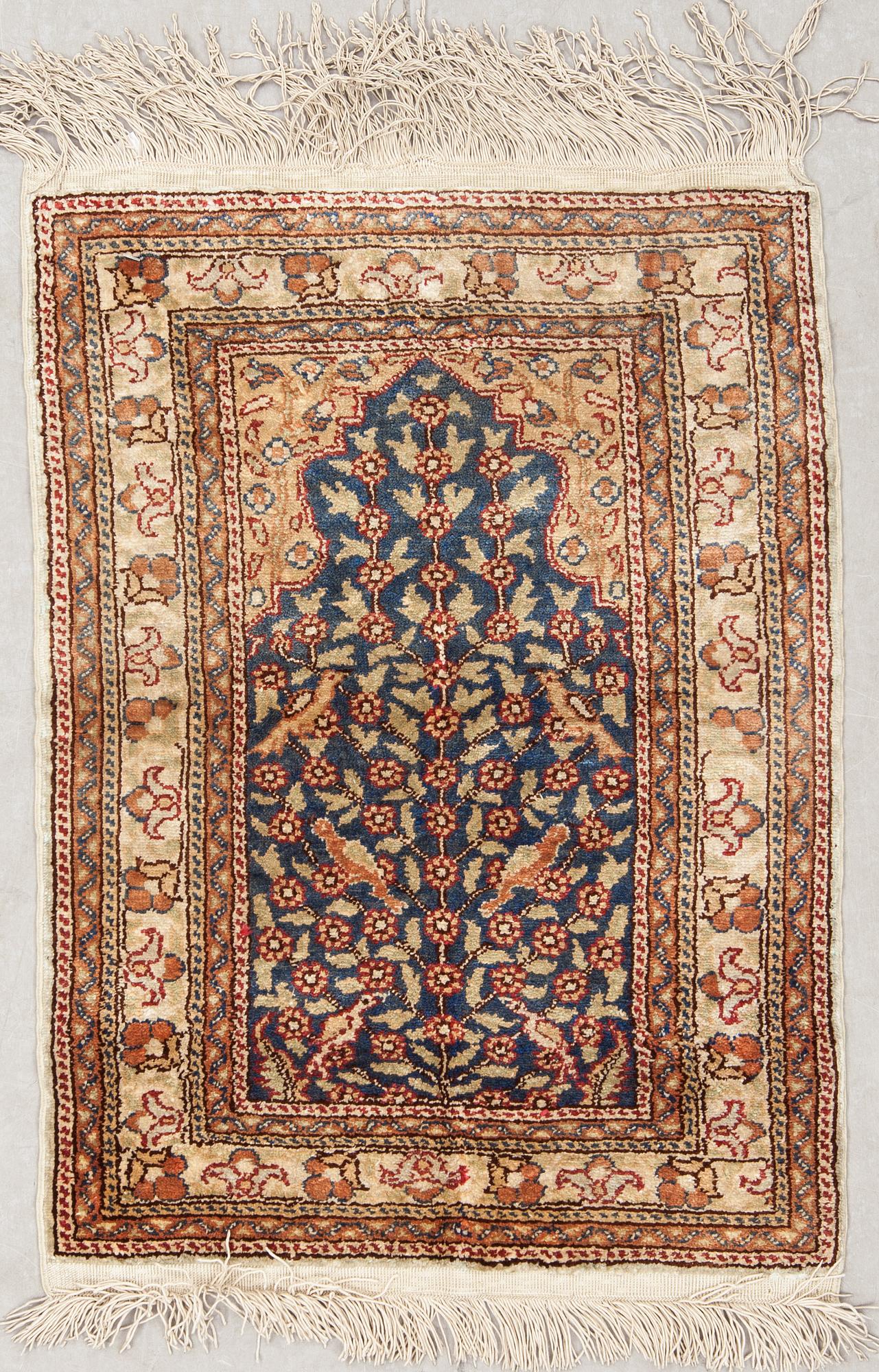 MATTA, Turkiet, silke, figural, 1900-talets slut, ca 54 x 40 cm.