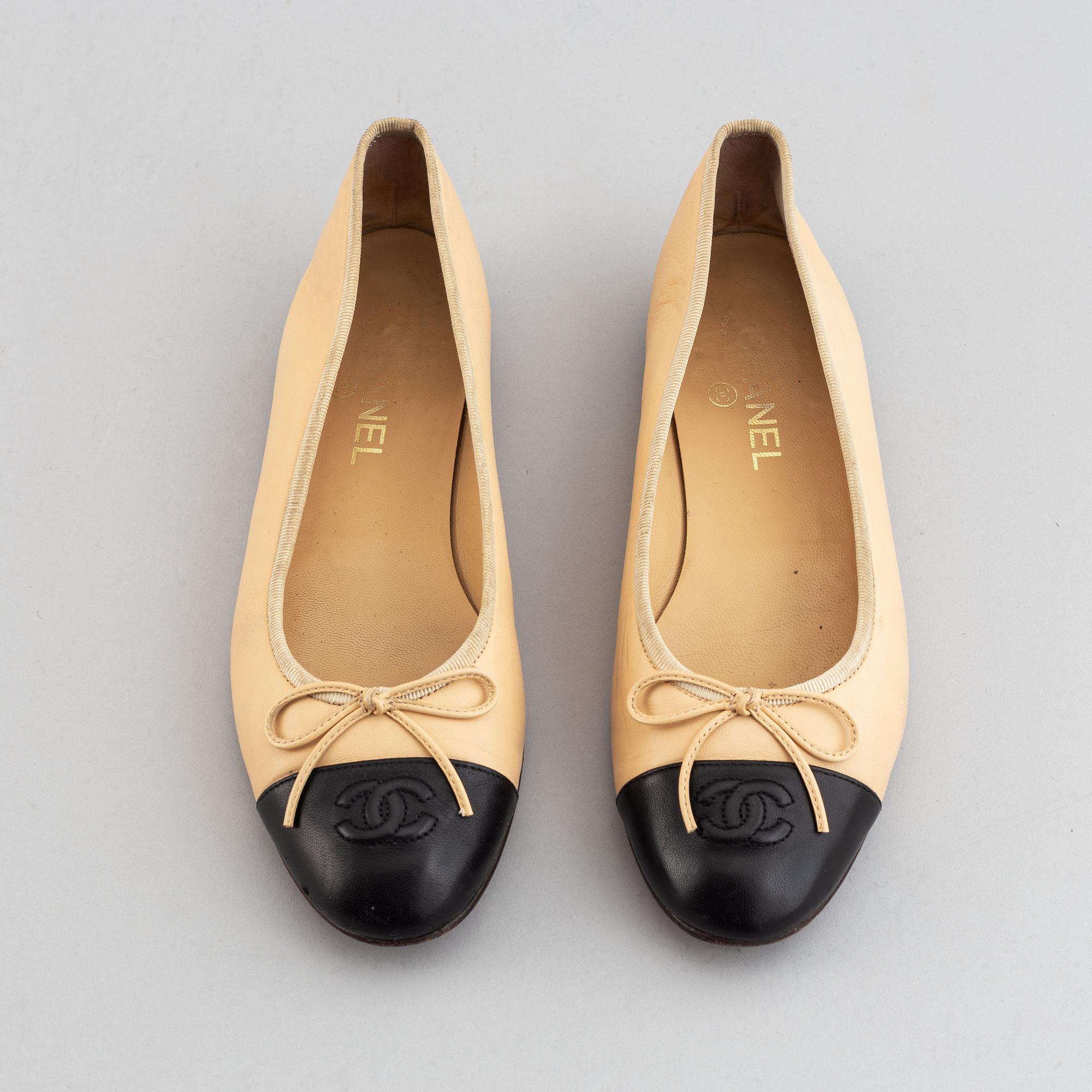 Chanel, ballerinas, size 40.