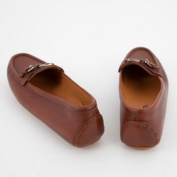 RALPH LAUREN, a pair of brown leather loafers. Size US 9.