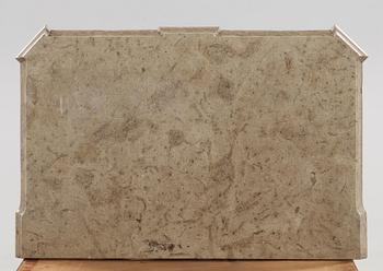 BYRÅ. Tillskriven Jonas Hultsten (mästare i Stockholm 1773-1794). Gustaviansk.