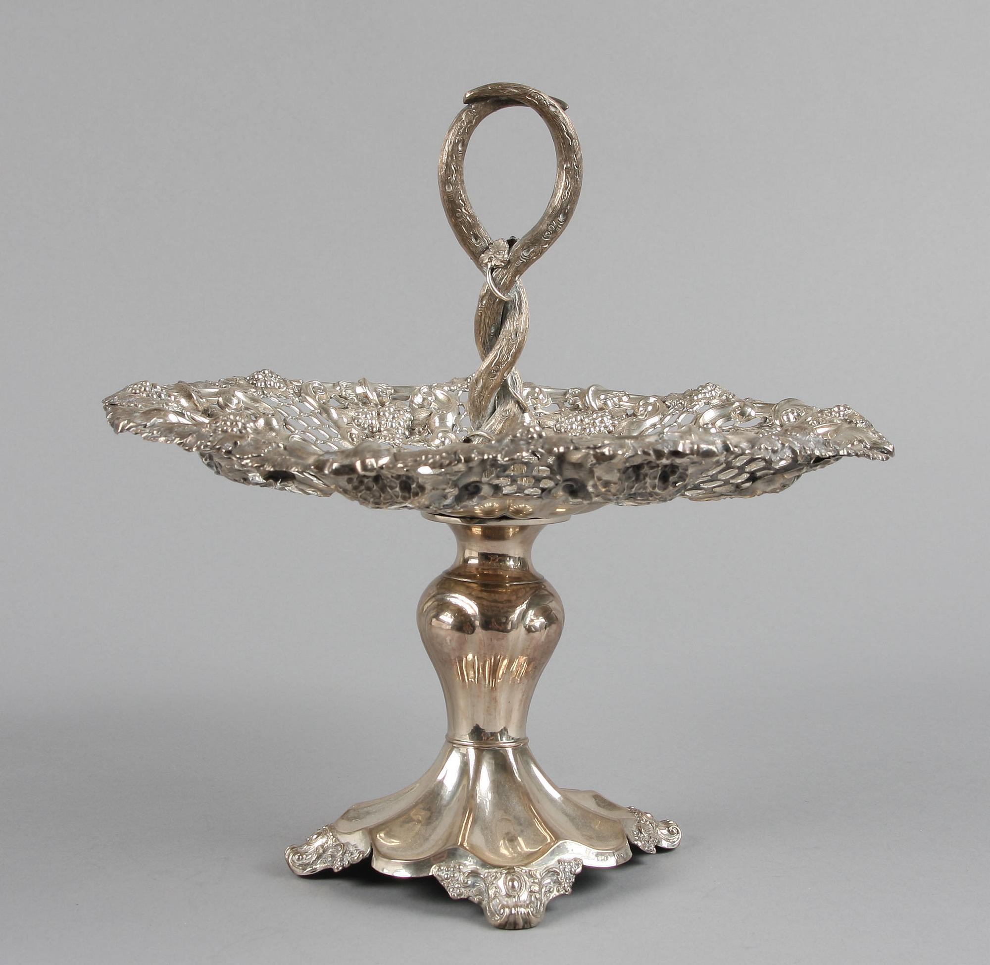 UPPSATSFAT, silver, nyrokoko, Gustav Dahlgren, Malmö, 1840. 380 gr.