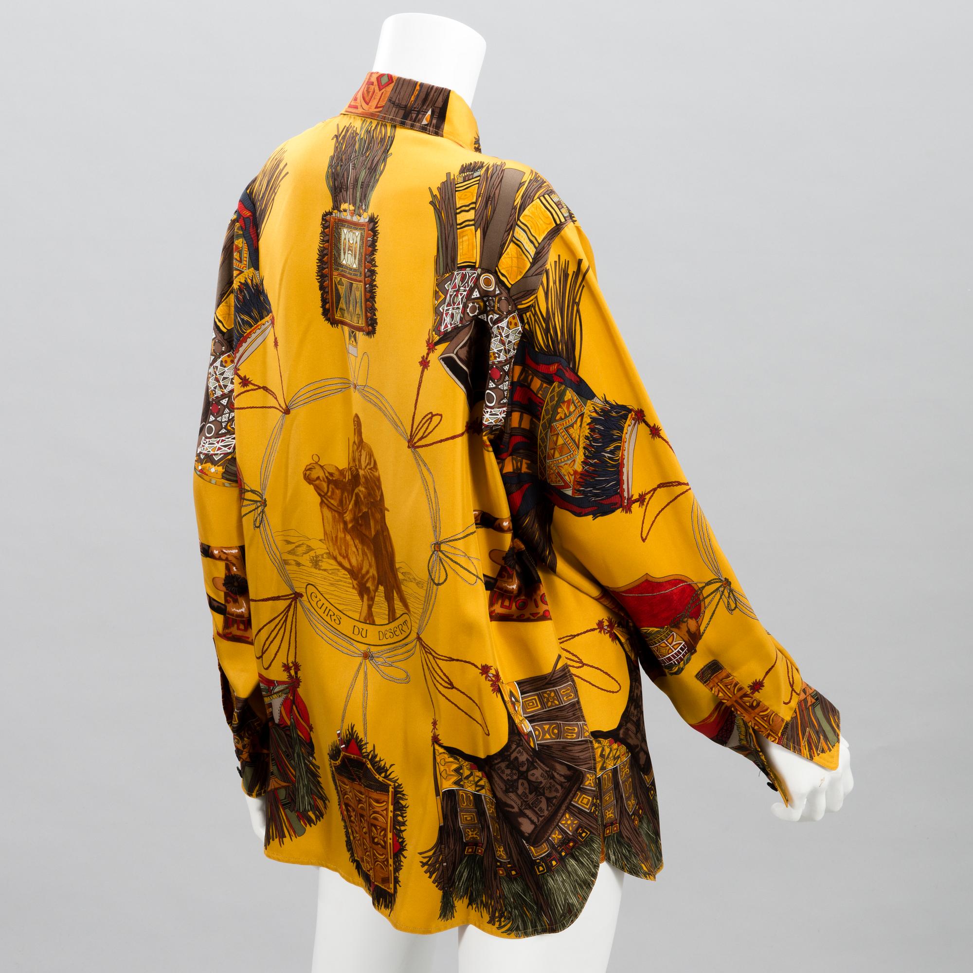 HERMÈS Vintage Silk Blouse in size 42(FR).