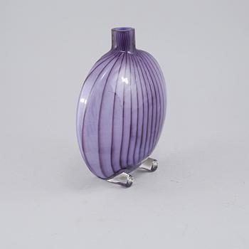 FLASKA/VAS, glas, Kjell Engman, Kosta Boda, 1900/2000-tal.