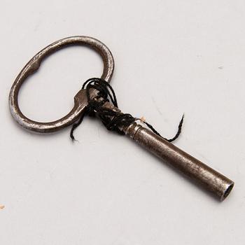 BORDSUR, brännförgylld brons, signerad Lepaute á Paris, 1700-talets slut/1800-talets början.