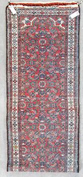 GALLERIMATTA, Hamadan, ca 356x76 cm.