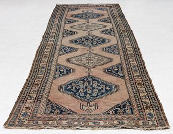 Gallery carpet, Caucasian, approx. 392 x 105 cm.
