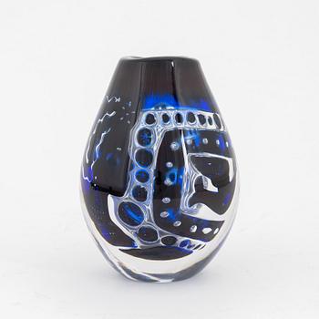Edvin Öhrström, an 'ariel' glass vase, Orrefors, Sweden 1958 or 1972?.