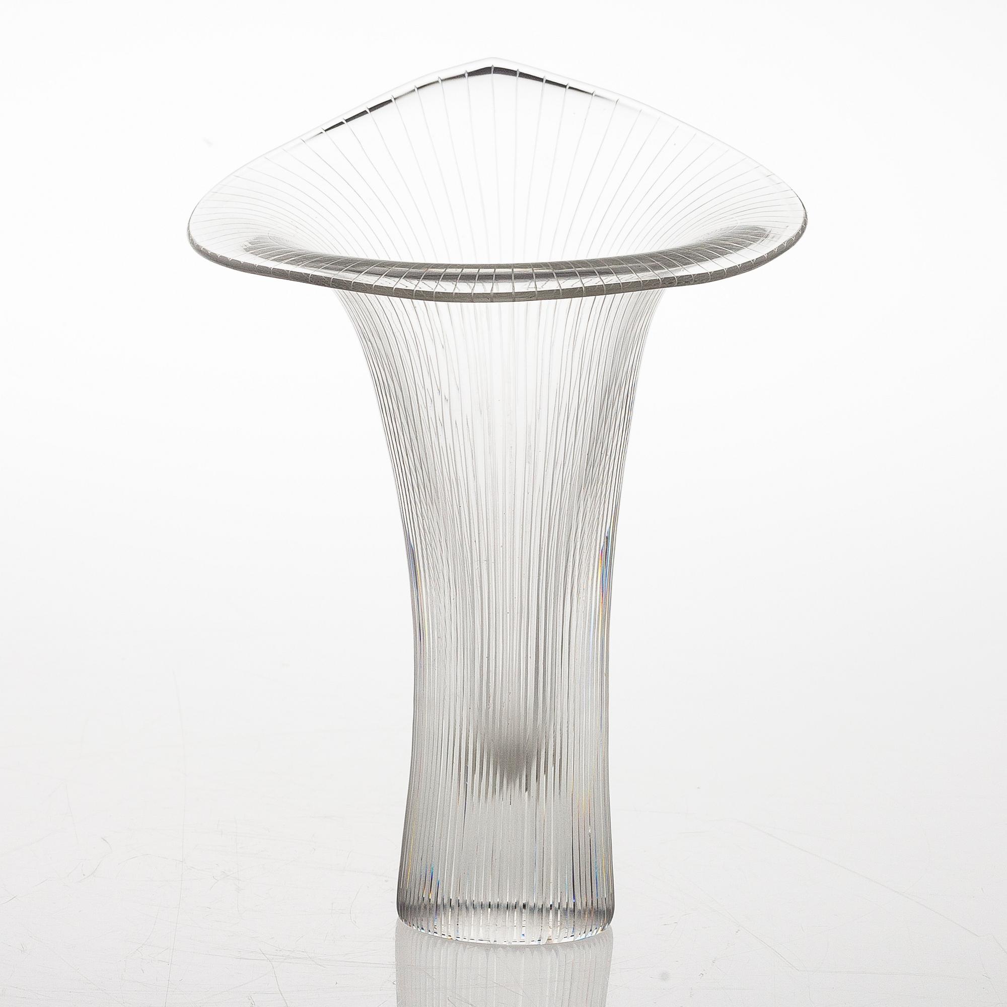 TAPIO WIRKKALA, vas, signerad Tapio Wirkkala Iittala.