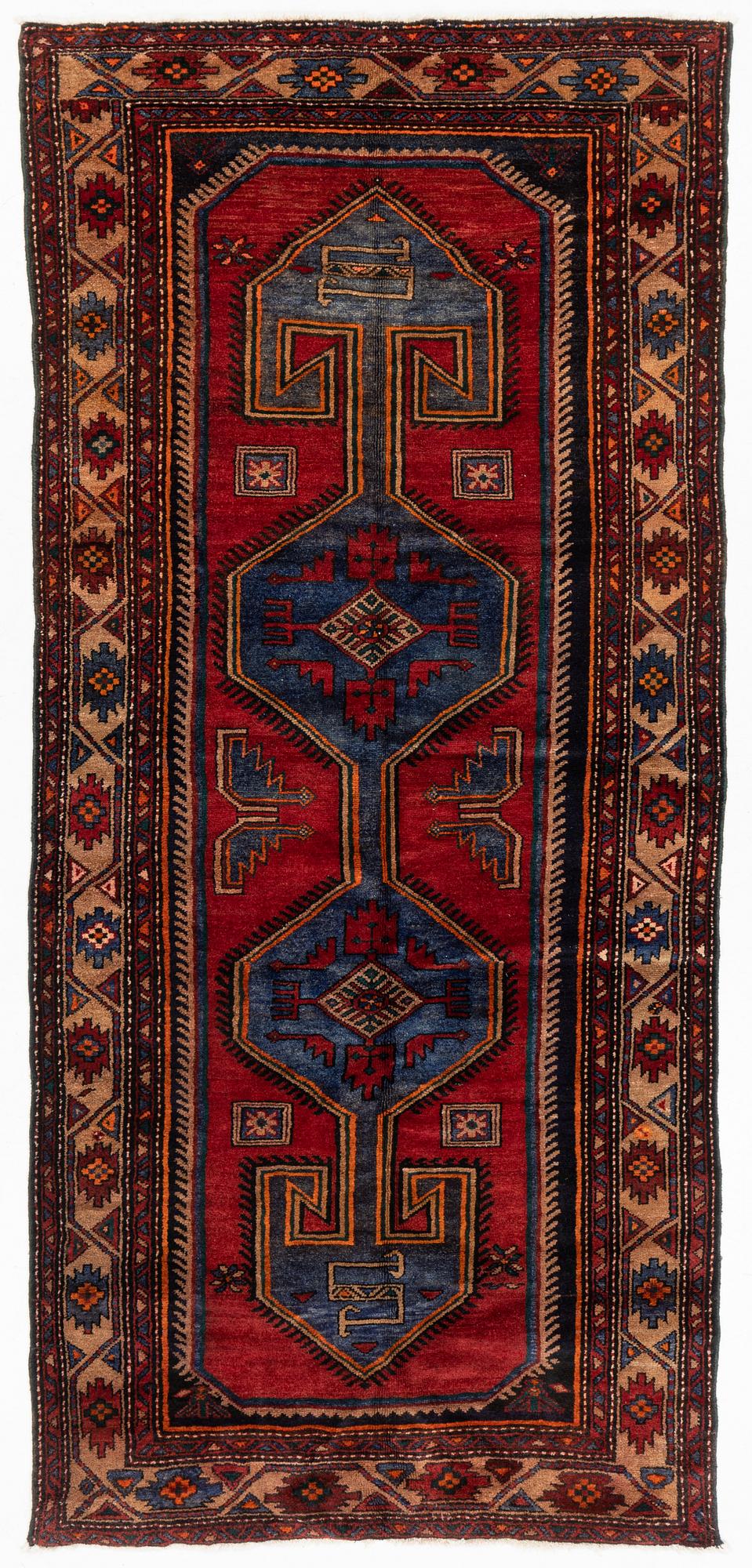 Matta, Nordvästpersisk, ca 295 x 136 cm.