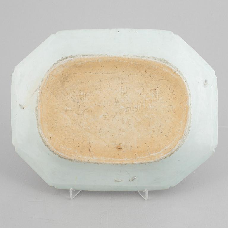 A blue and white 'European Subject' serving dish, Qing dynasty, Qianlong (1736-95).
