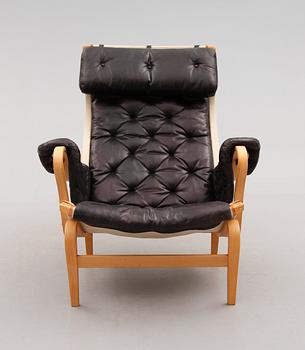 FÅTÖLJ, "Pernilla", Bruno Mathsson, Dux, 1900-talets andra hälft.