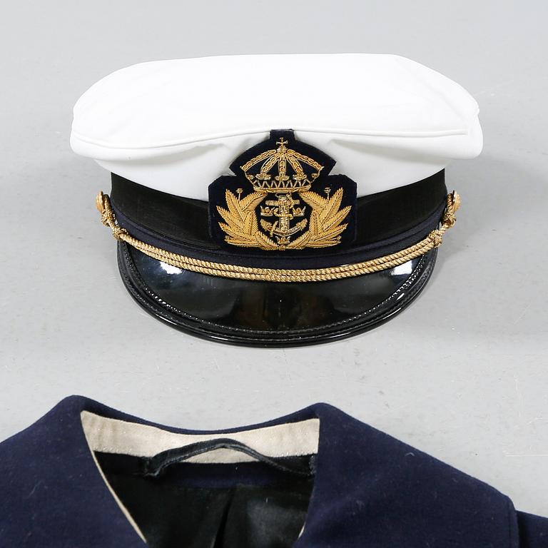 A uniform for the swedish navy, mid and second half of the 20th century.