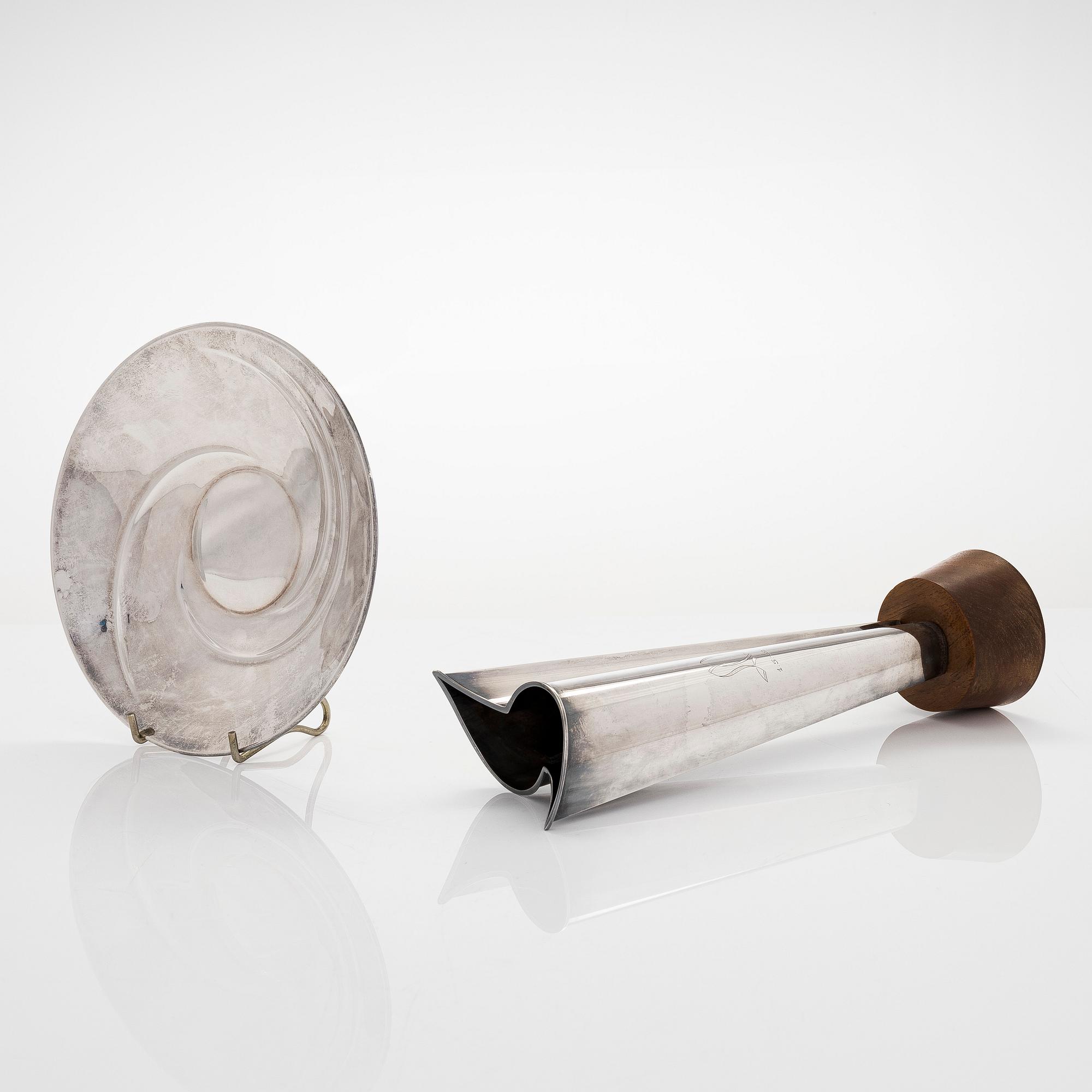 Tapio Wirkkala, a 'Flame' silver vase, and a silver dish, Kultakeskus, Hämeenlinna, 1962 and 1961.