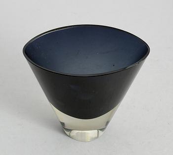 VAS, glas, Kaj Franck, Nuutajärvi Notsjö, signerad och daterad -60.