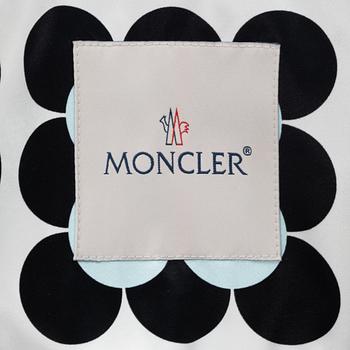 Moncler, a nylon coat, 'Shirley Giubbotto', size 00.