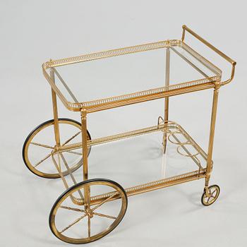 SERVERINGSVAGN, 1900-talets andra hälft.
