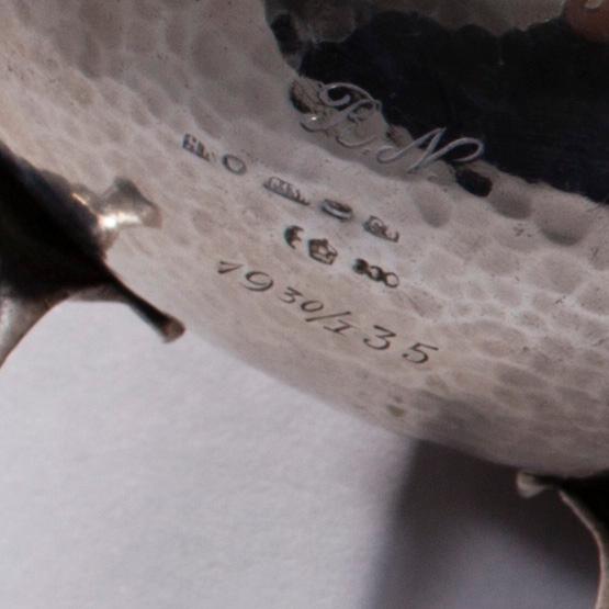 SOCKERSKÅL och GRÄDDSNÄCKA, silver, finska kontrollstämplar, Tyskland 1930-tal. Vikt 359,6 g.