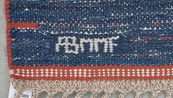 RUNNER. "T.matta, blå". Rag rug, flat weave (Trasmatta, rölakan). 242 x 73,5 cm. Signed AB MMF.