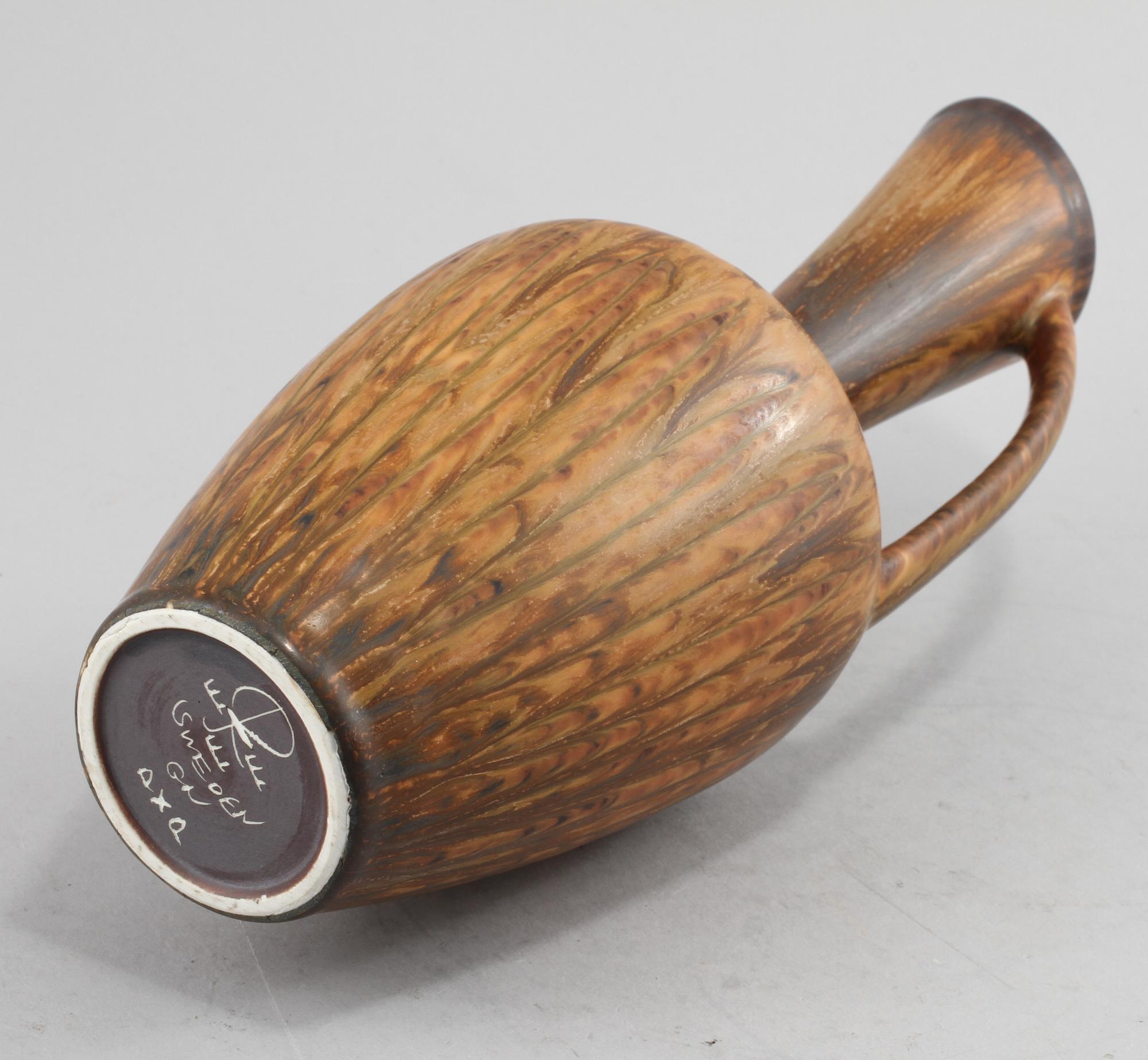 HÄNKELVAS, stengods, Gunnar Nylund, Rörstrand, omkring 1900-talets mitt.