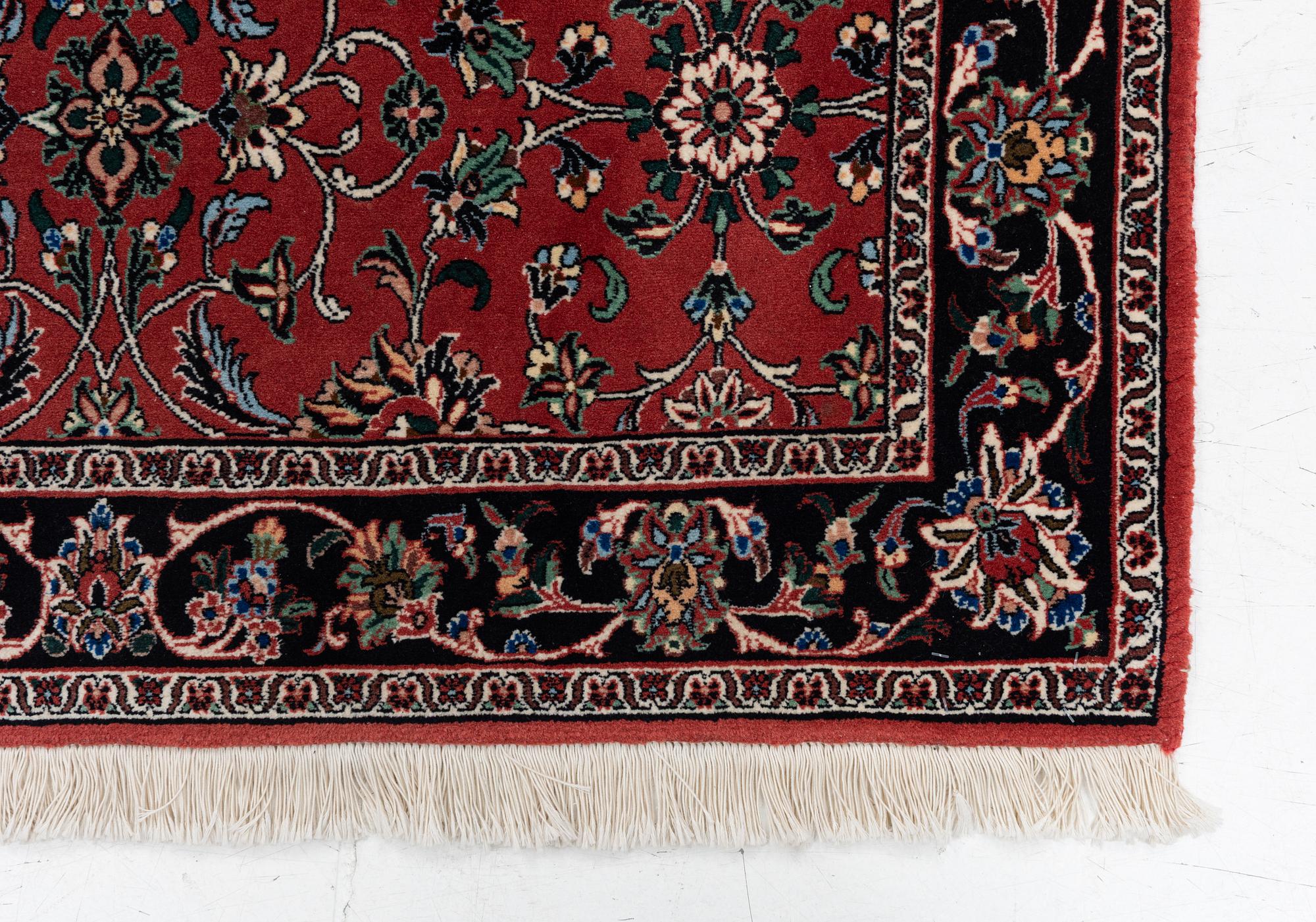Carpet, Bidjar, approx. 197 x 113 cm.
