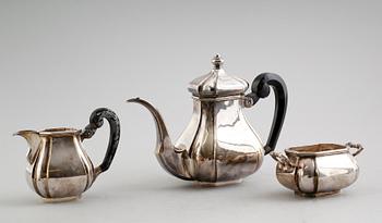 KAFFESERVIS, 3 delar, silver, importstämplar. Total vikt 785 g.