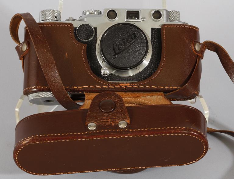 KAMERA, Leica. IIc, 1950, tillverkningsnummer. 447714.