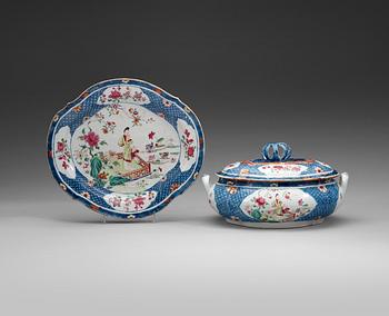 A blue and white and famille rose tureen with cover and stand, Qing dynasty, Qianlong (1736-95).