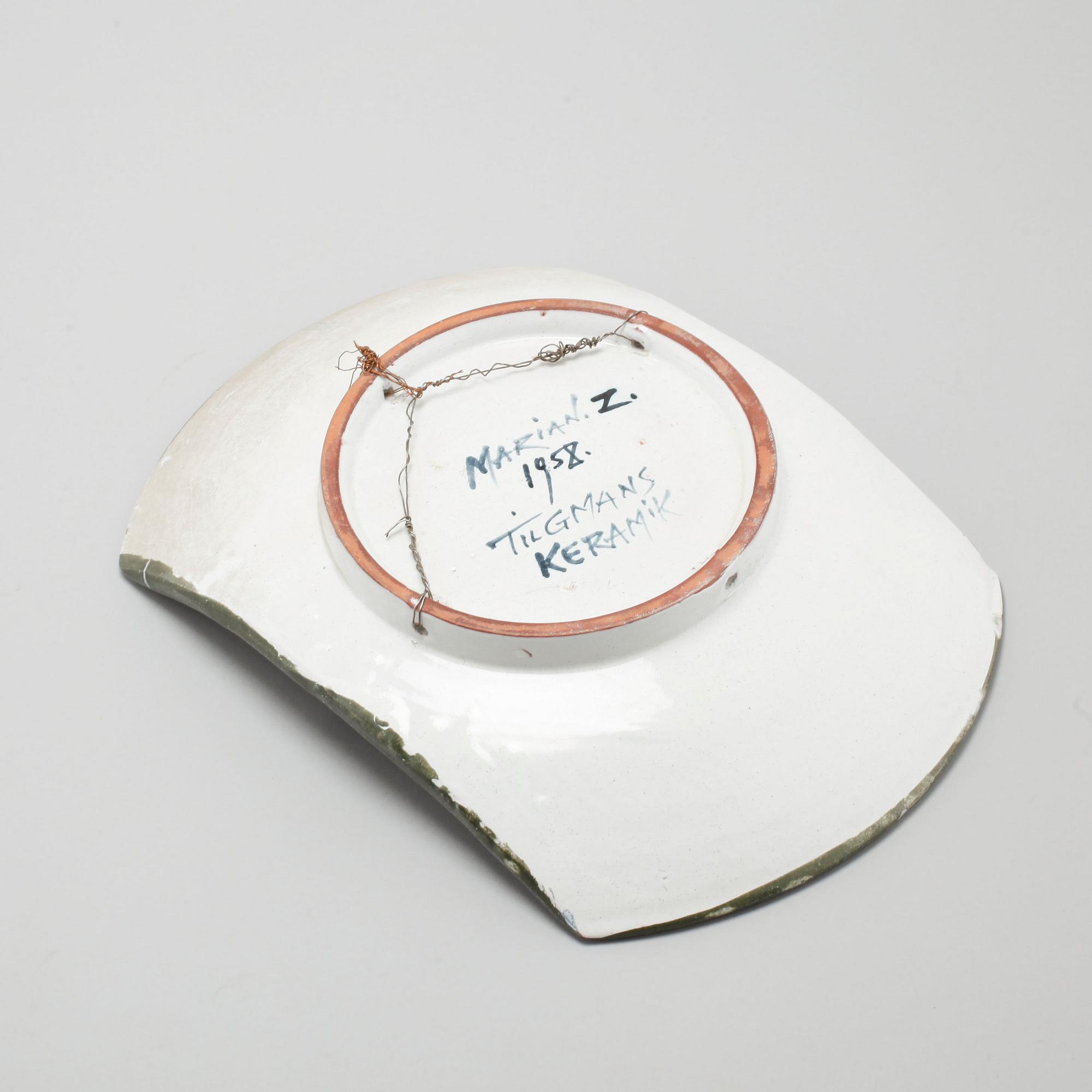 A dish and a table lamp by Marian Zawadzki for Tilgmans, second half of the 20th century.