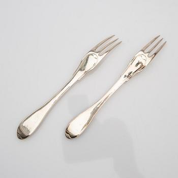 Dessert forks, 6 pcs, silver, possibly early 19th century.