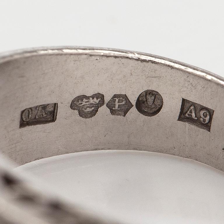 Ring, briljantslipade diamanter, platina, Stockholm 1951.