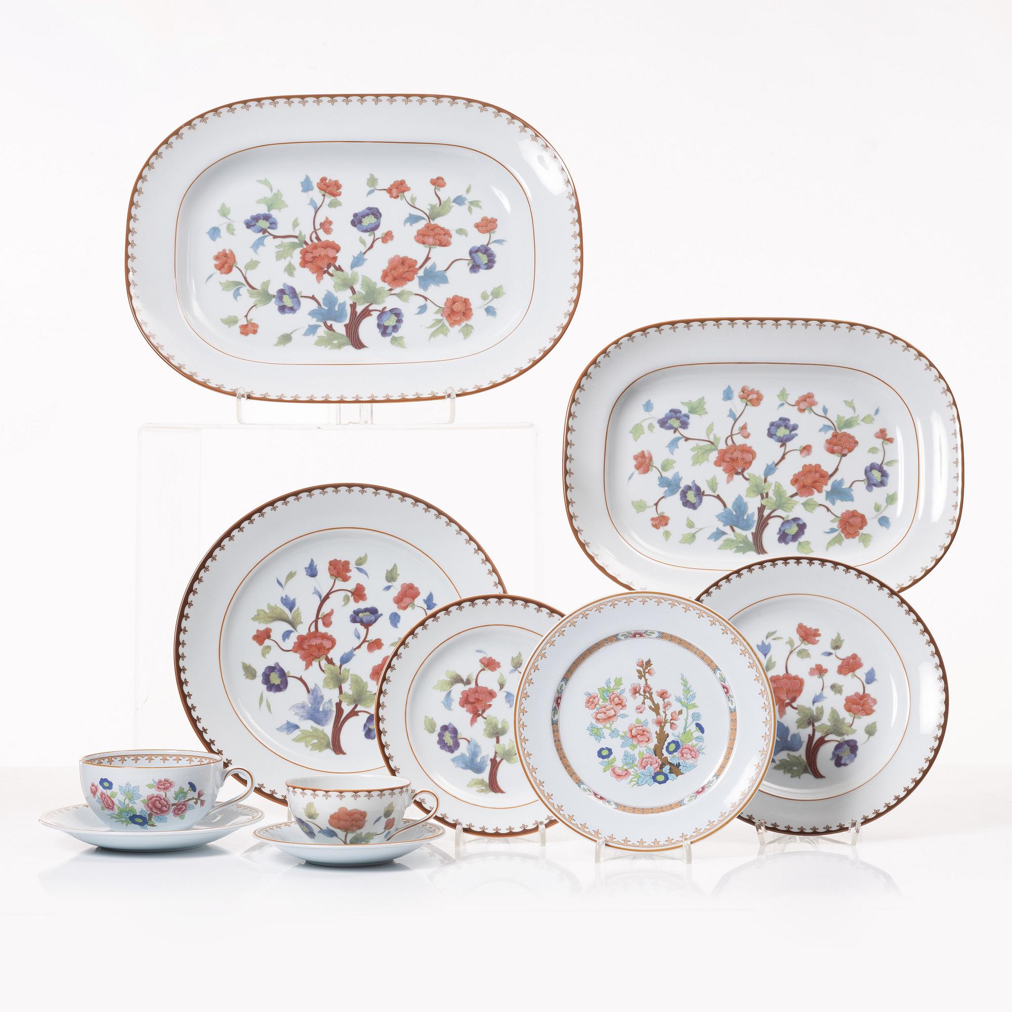 Kaffe- och teservis, 54 delar, "Lotus", Rörstrand, 1900-talets andra hälft.